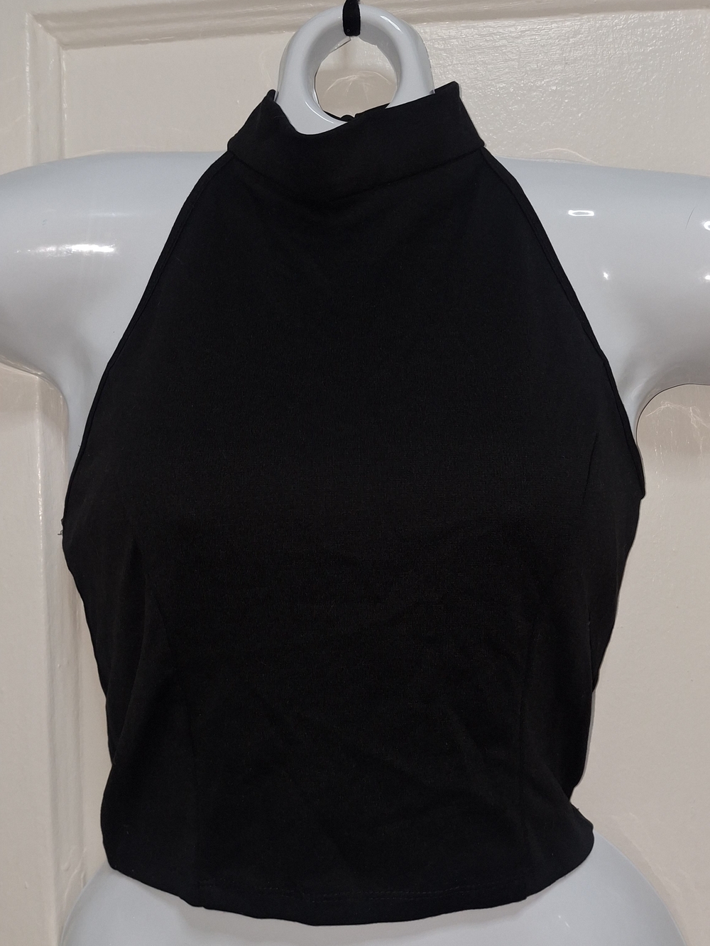 Ambiance Apparel Black Halter Crop Top Size Small Mock Neck Stretch Sleeveless